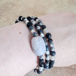 Handmade Black and White Agate Beaded Wrap Bracelet